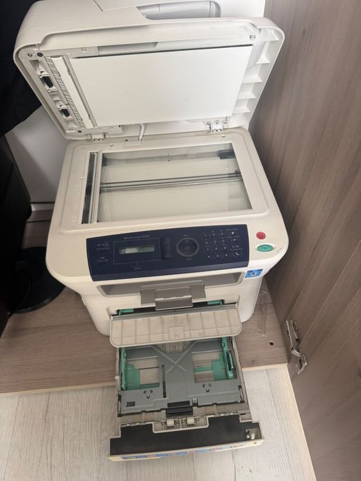 Принтер Xerox WorkCentre 3220.