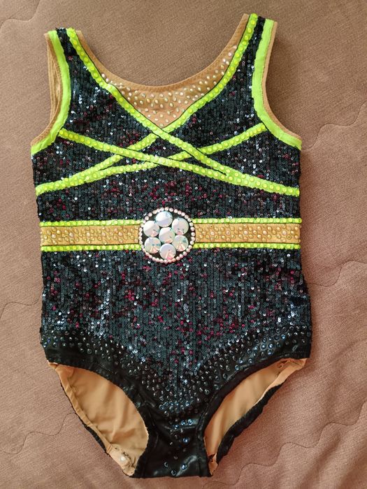 Трико за художествена гимнастика