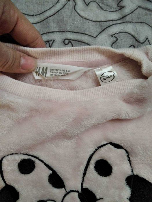 Плюшевая кофта от H&M Disney