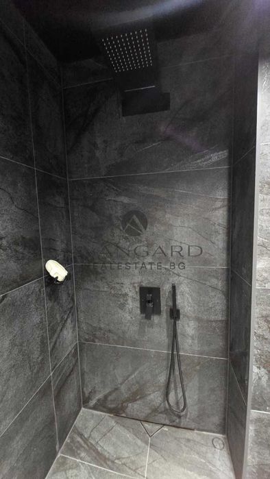 Продава се Двустаен апартамент в Пловдив, Център - 98 кв.м за 2176 €/кв.м - Снимка #12