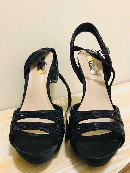 Официални обувки