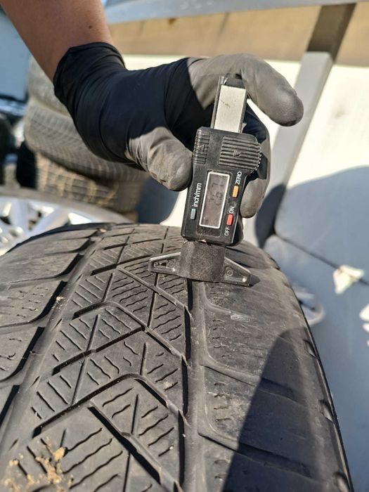 Jante Roti BMW M Cauciucuri Iarna 225 45 17 5x112 RSC