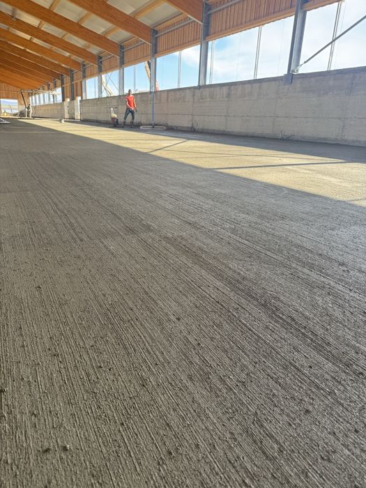 Sape mecanizate / Beton elicopterizat / Tencuiala mecanizata