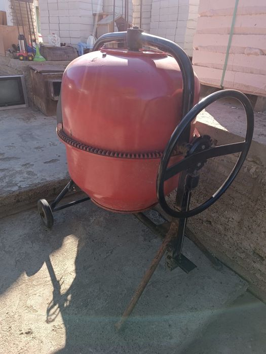 Бетономешалка