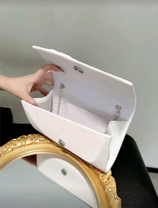 Дамски елегантни чанти