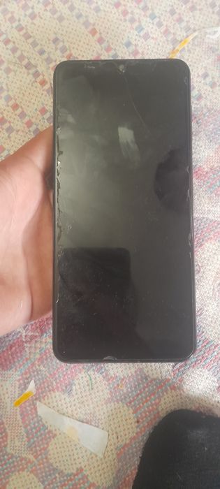 Samsung a12 smartfoni