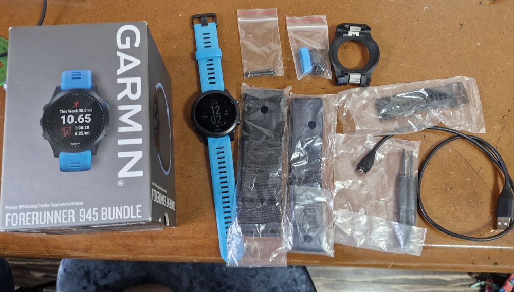 Часы Garmin forerunner 945