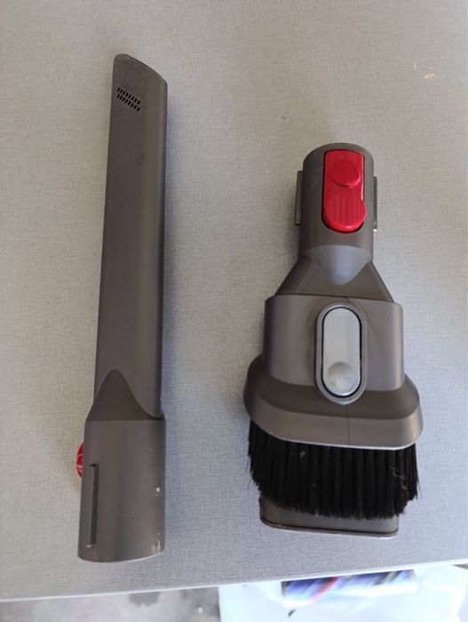 Dyson V8 Advanced