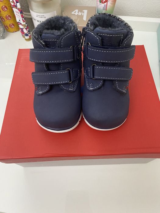 Детские ботинки весна- осень