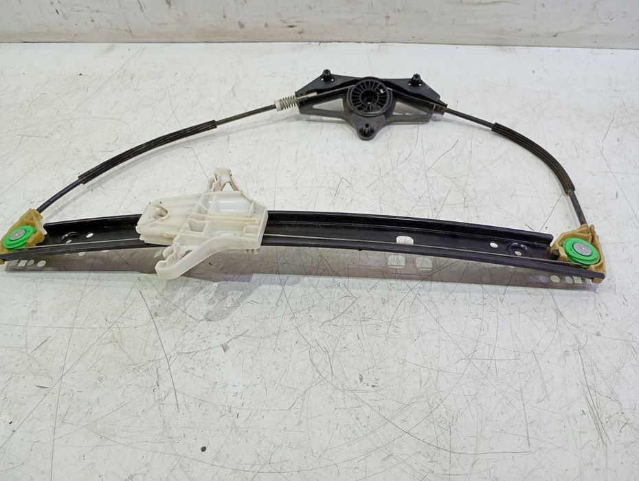 Macara geam dreapta spate 5E0839462 Skoda Octavia 3 (2013 - 2017) 1.6 tdi CRKB