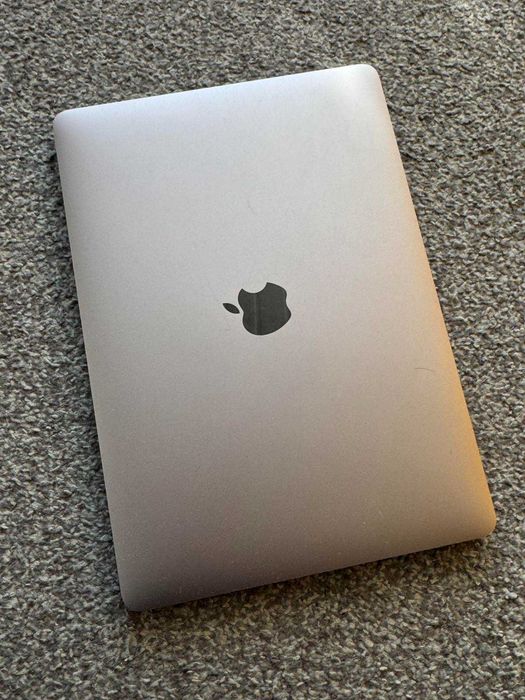 MacBook Pro (13-inch, M1, 2020) за части