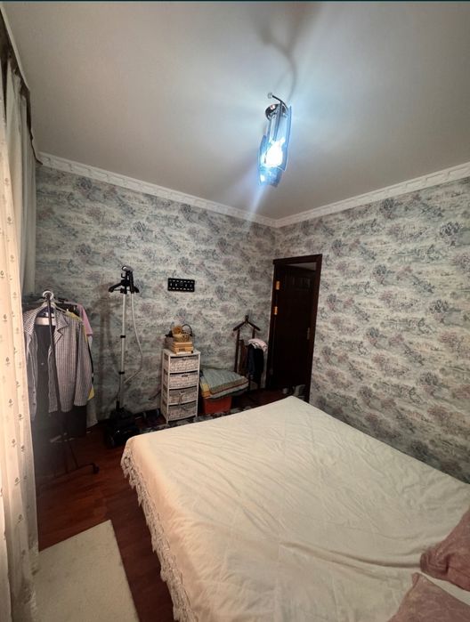 Продается уютная 3 комн. на М.Горький!!! Срочно