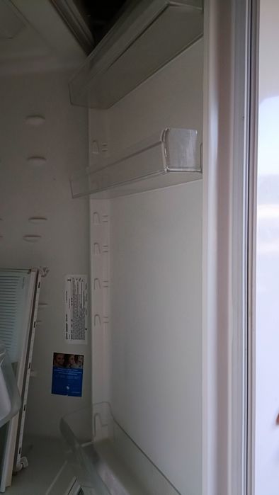 Холодильник Indesit