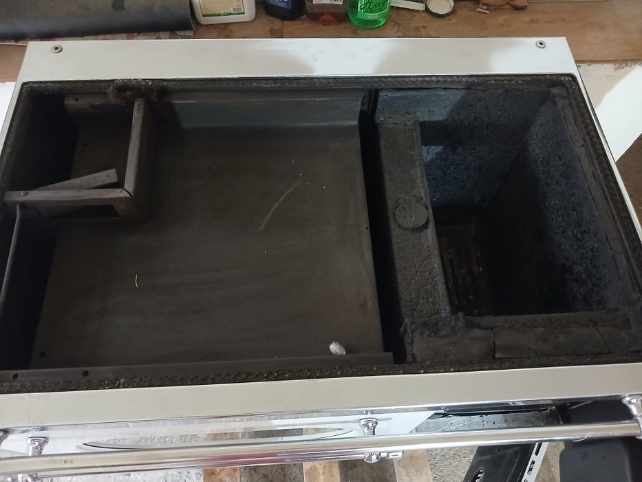 Centrală pe lemne ALFA PLAM 20 – termo-sobă cu plită și cuptor