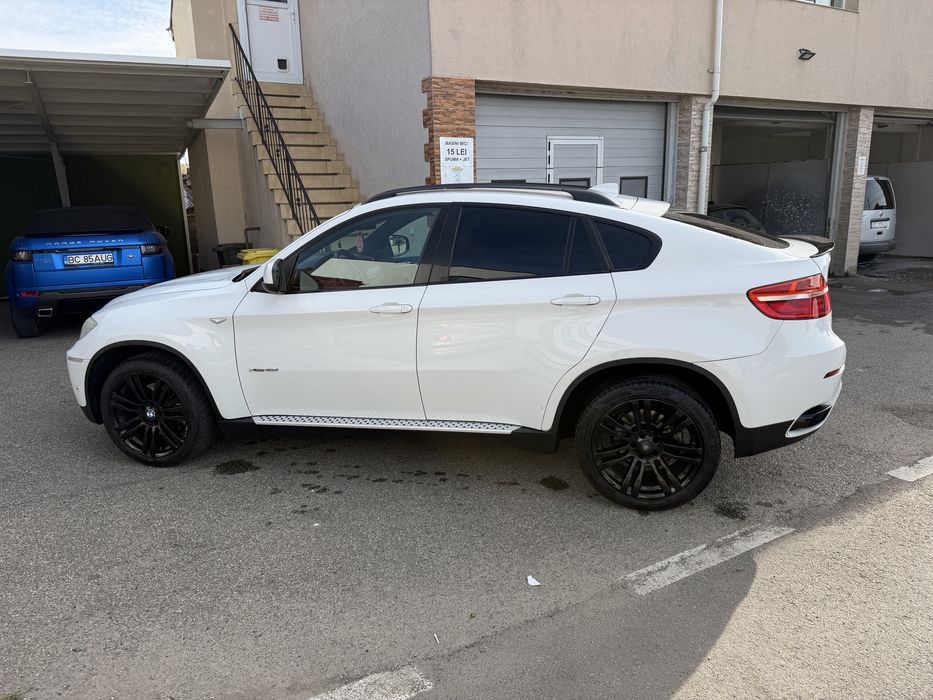 Bmw x6 3,0d. 2014.