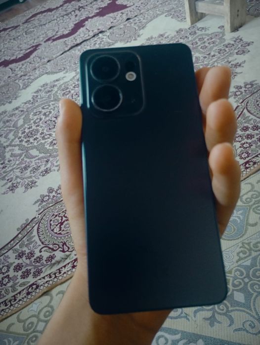 продам Oppo reno 13F