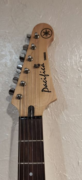 Электрогитара Yamaha PACIFIC 012