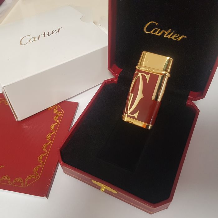 Bricheta Cartier, cutie inclus, rosu/auriu