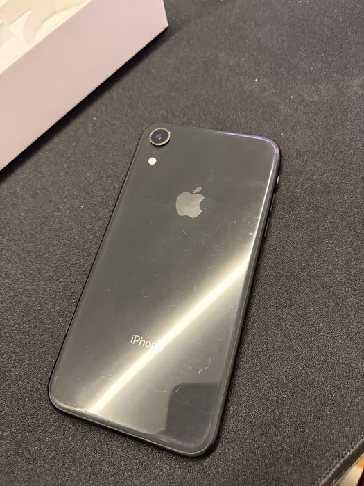 iPhone XR 64gb 82%