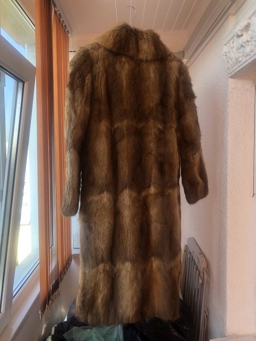 Haina de blana in conditie buna