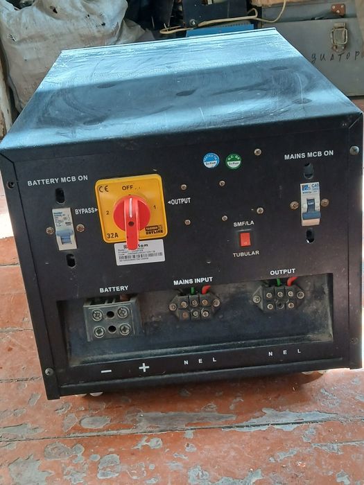 Инвертор для солнечных батарей