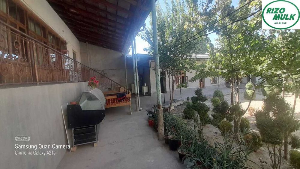 Назарбек Харакатда ховли сотилади. NR494/111