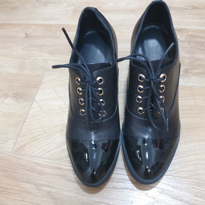 Осенние сапоги и туфли