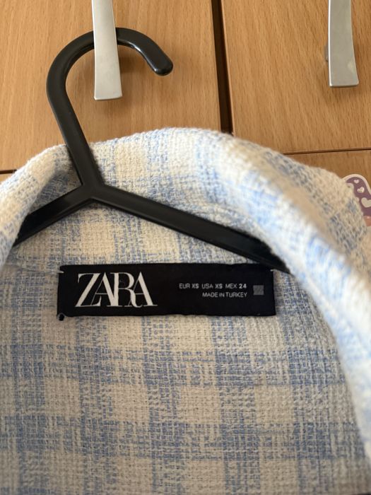 късо дамско яке/сако на ZARA