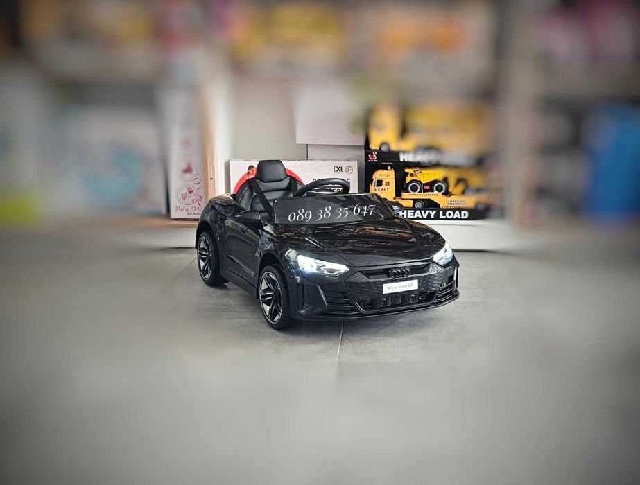 ТОП ЦЕНА!НОВО!Акумулаторна кола AUDI RS E-tron с меки гуми,12V батерия