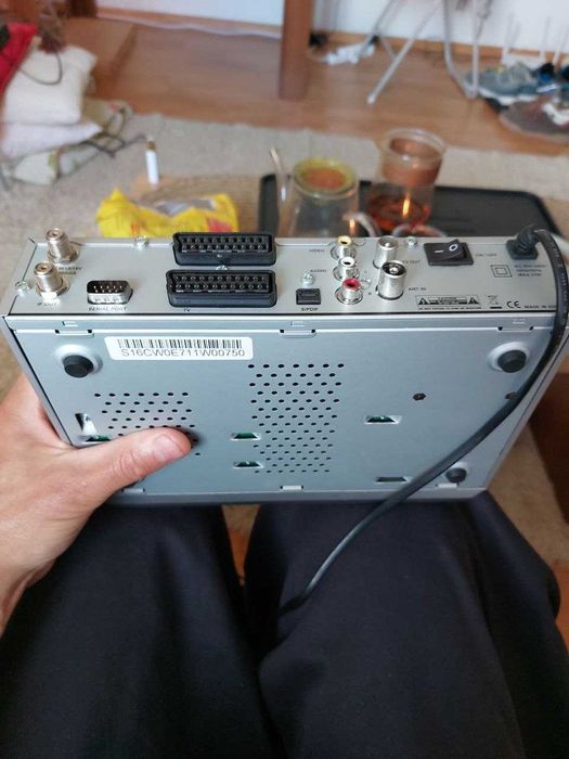 Сателитен приемник eSpecta ES-1240S (ITV Partner) с дистанционно