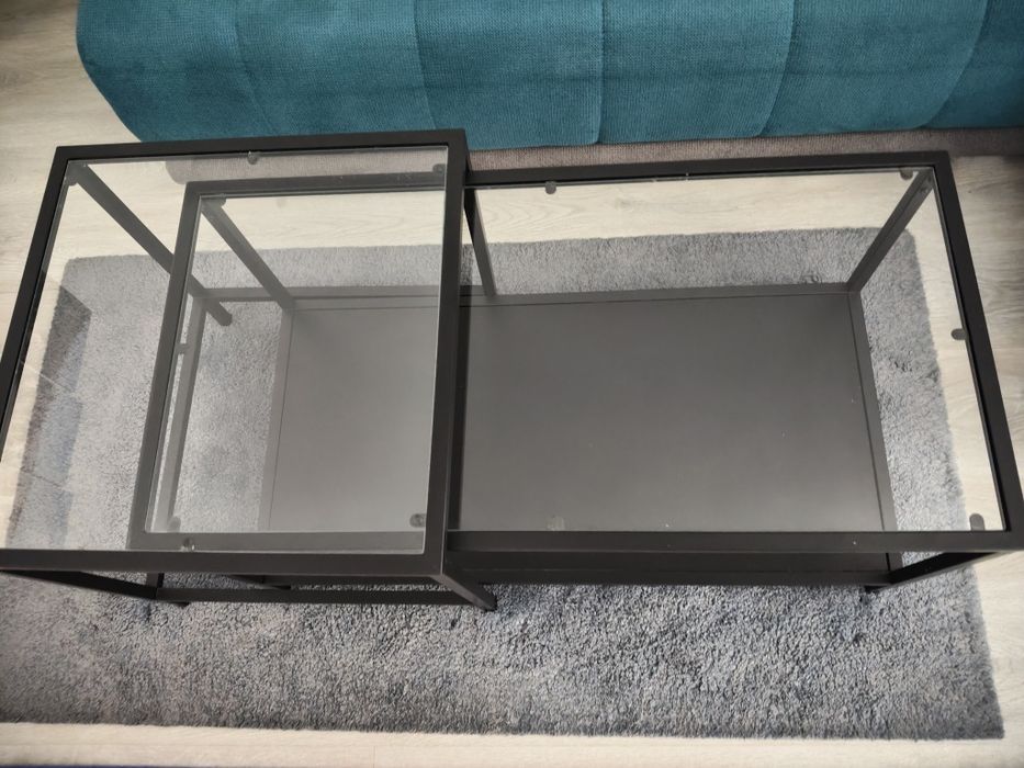 Set 2 măsuțe VITTSJÖ
Set 2 mese