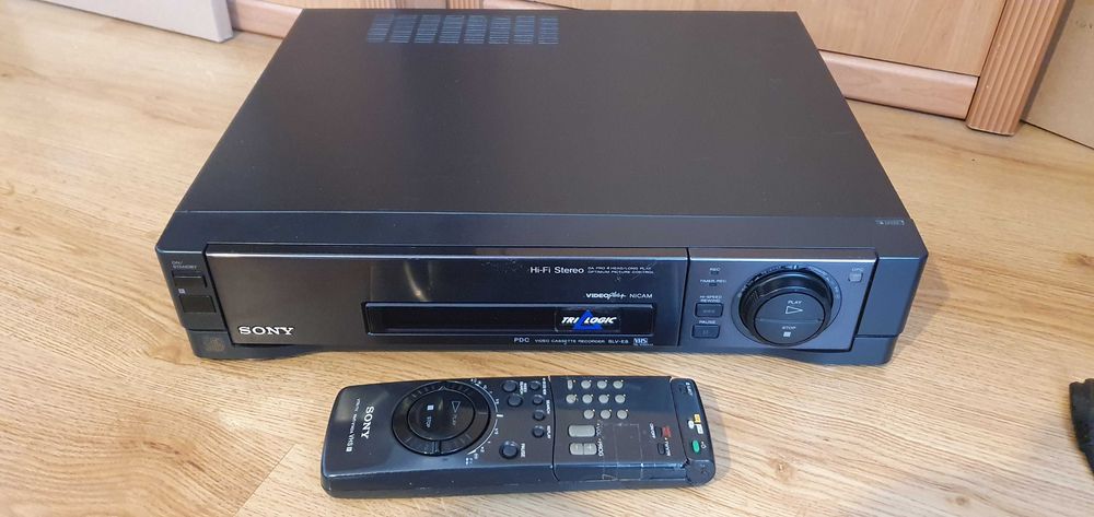 Видео SONY SLV-E8UV recorder Hi-Fi stereso 4 head Sp/Lp