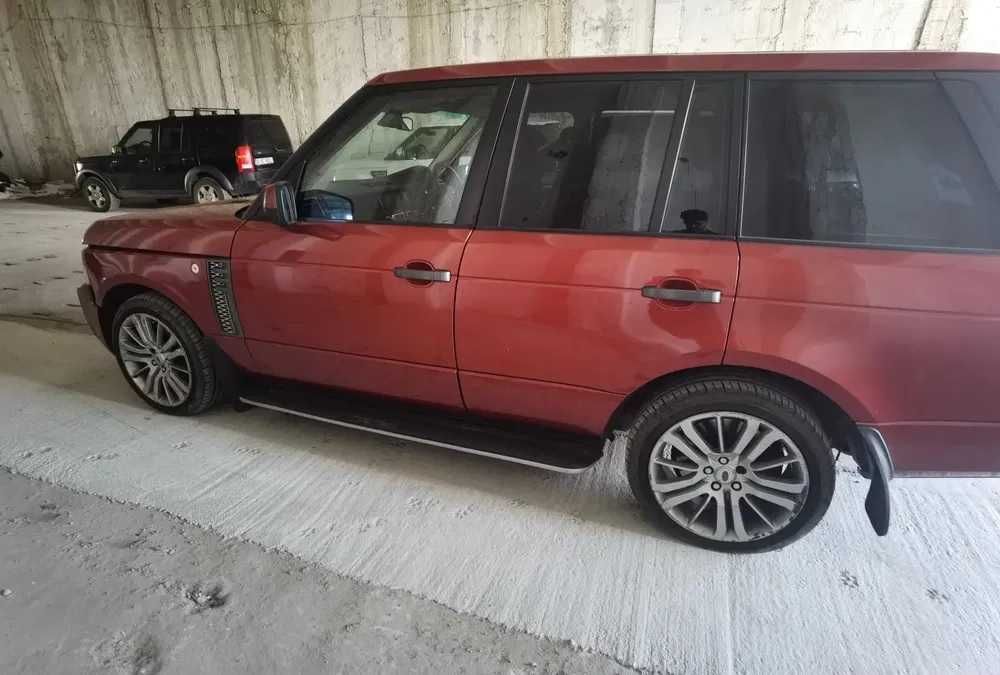 Dezmembrari Range Rover Vogue L322 2010-2012 motor 4.4 diesel TDV8