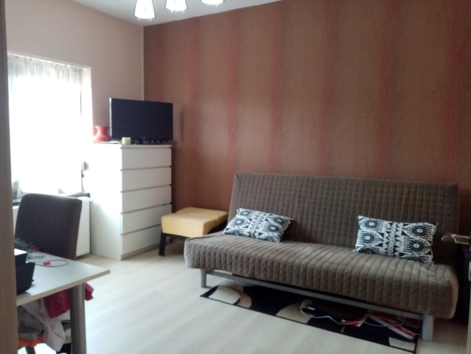 Proprietar inchiriez un apt. 4 camere  in vila in Rosu/ Chiajna, 2 bai, 2 locuri parcare