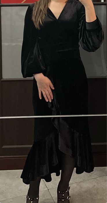 Платья черного цвета, размер 42-44. Производство Турция