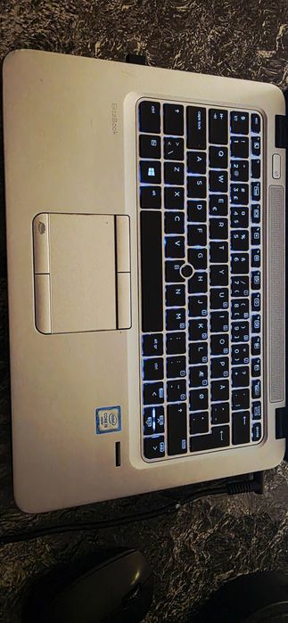 Laptop Hp 820 g3 i5