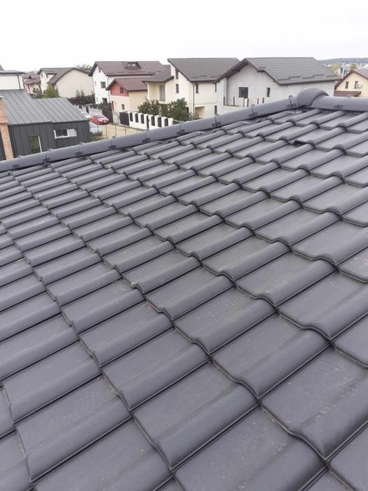 Montaj Acoperisuri • Reparatii Acoperisuri • Inlocuire Acoperis • Dulgherie • Tabla Lindab • Sisteme Pluviale • Acoperisuri Metalice CALITATE