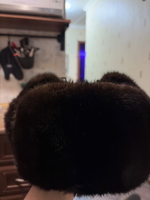 Продам норковую шапку ушанку