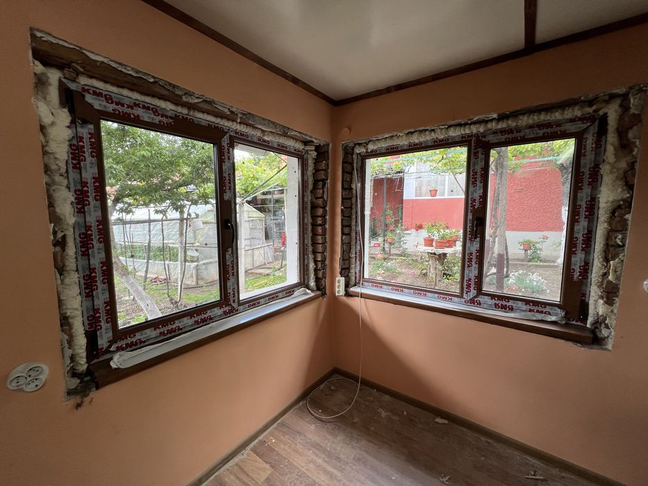 PVC и AL дограма, вътрешни щори, комарници, стъклопакети