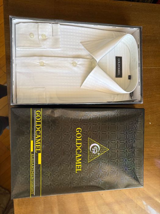 Мужская рубашка размера L