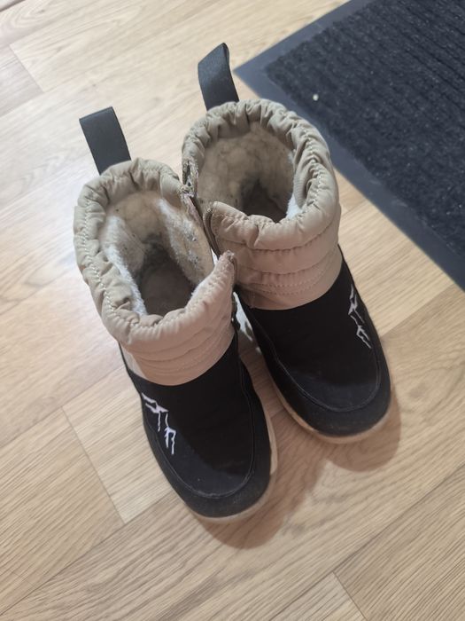 Отдам бесплатно  детские вещи