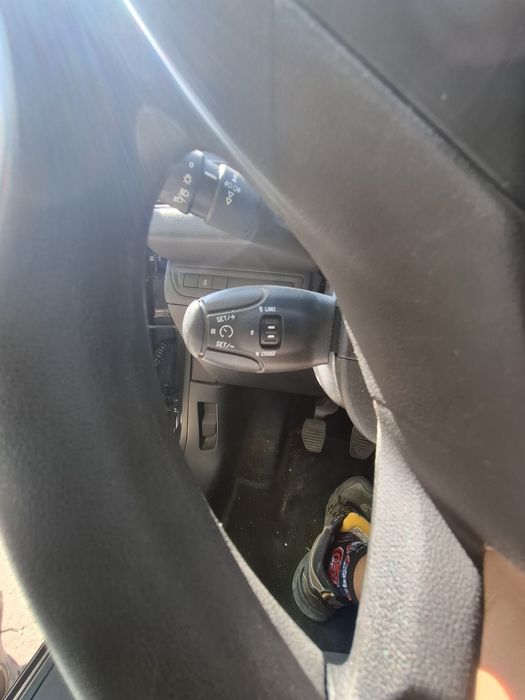 Peugeot 208 2017 година