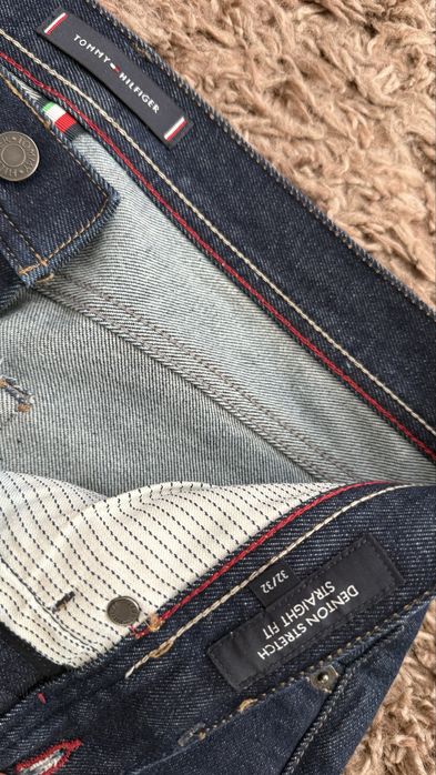 Blugi Tommy Hilfiger barbati