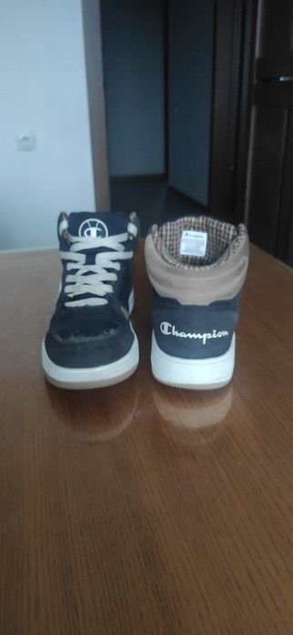 Кроссовки 22 см разм