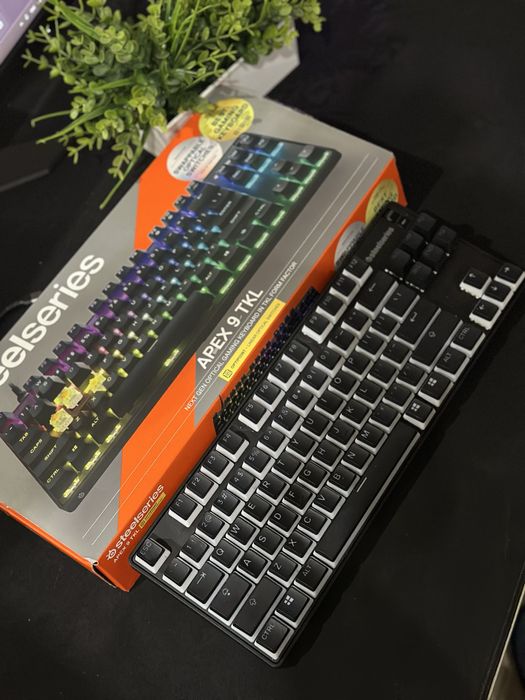Клавиатура Apex 9 TKL