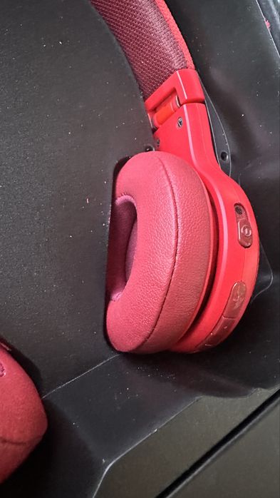 JBL E45BT червени/red слушалки ,