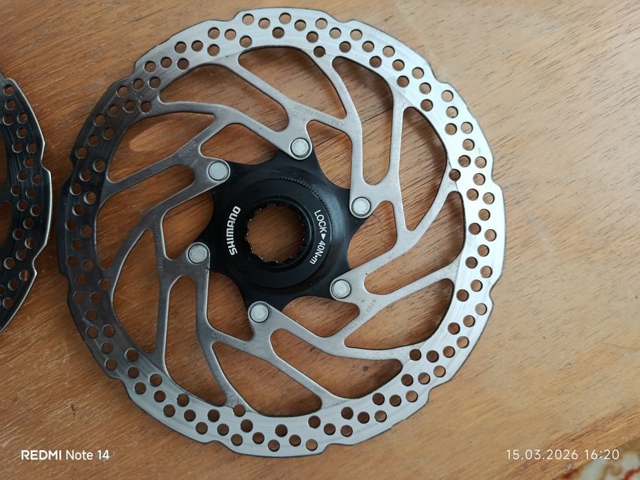 Диск ротор Shimano SM-RT 30 180mm и 160mm.