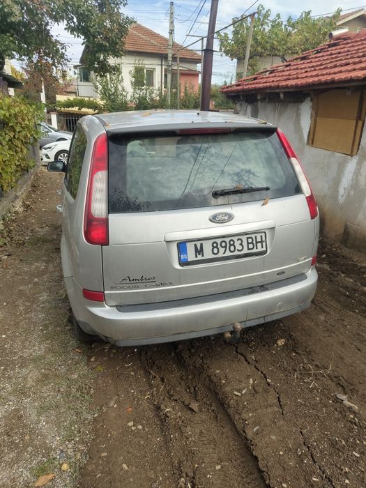 Форд Фокус Ц-макс на части