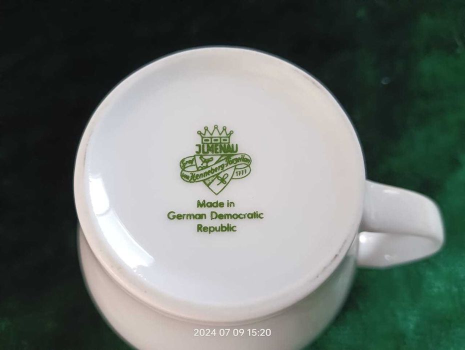 Продам фарфоровый сервиз ГДР 70х годов