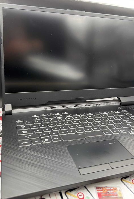 Dracula Amanet: Laptop Gaming Asus G531G.